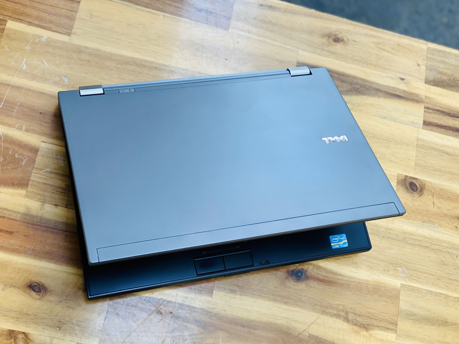 Laptop Dell Latitude E6410, i7 620QM 8cpus 4G 320G Card rời Đẹp Zin 10