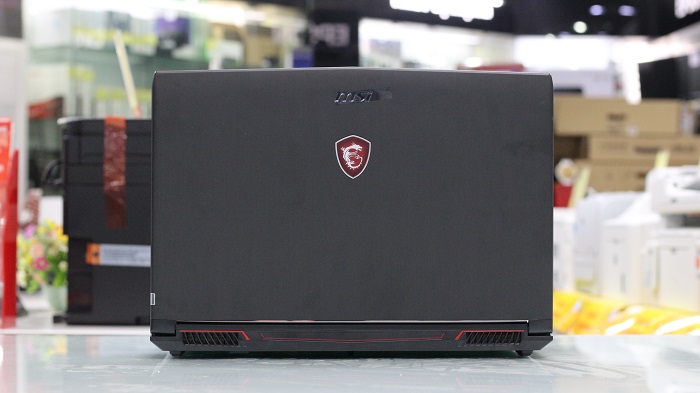 Laptop Gaming MSI GV62 7RE, i7 7700HQ 8G SSD128+1000G GTX1050TI 4G Full HD LED Đỏ LIKE NEW1