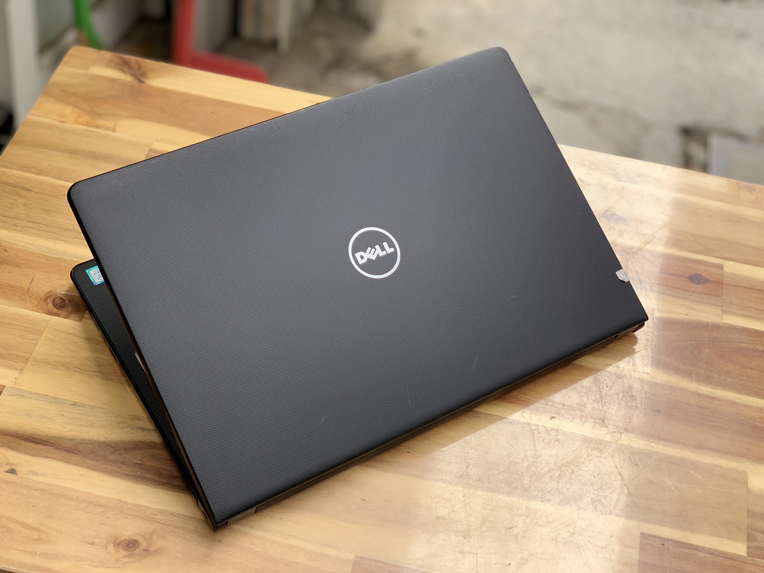 Laptop Dell Inspiron N3576/ i5 8250 8CPUS/ SSD128+500G/ Vga Radeon 520/ Chiến Game Đồ Họa/ Giá rẻ1