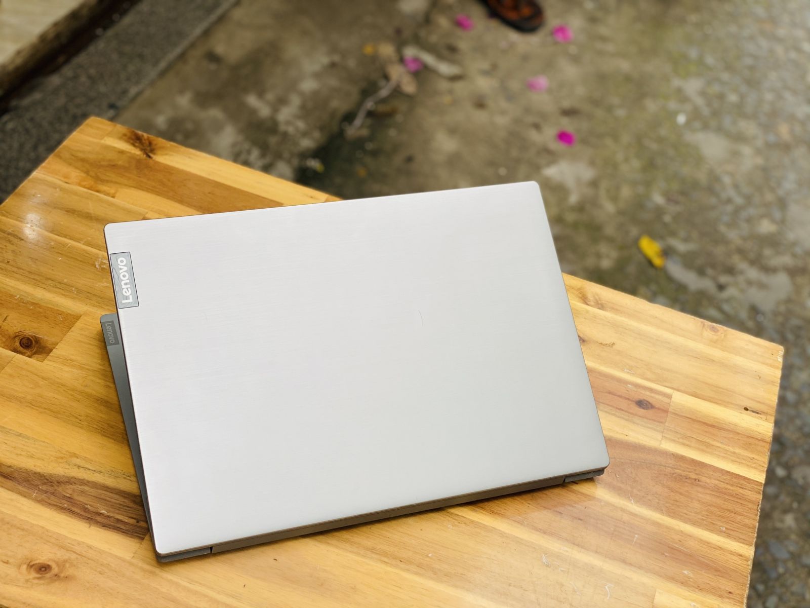 Laptop Lenovo Ideapad S145-15API/ Ryzen 5 3500 8CPUS/ 8G/ SSD256/ Vga 8/ Full HD/ Viền Mỏng3
