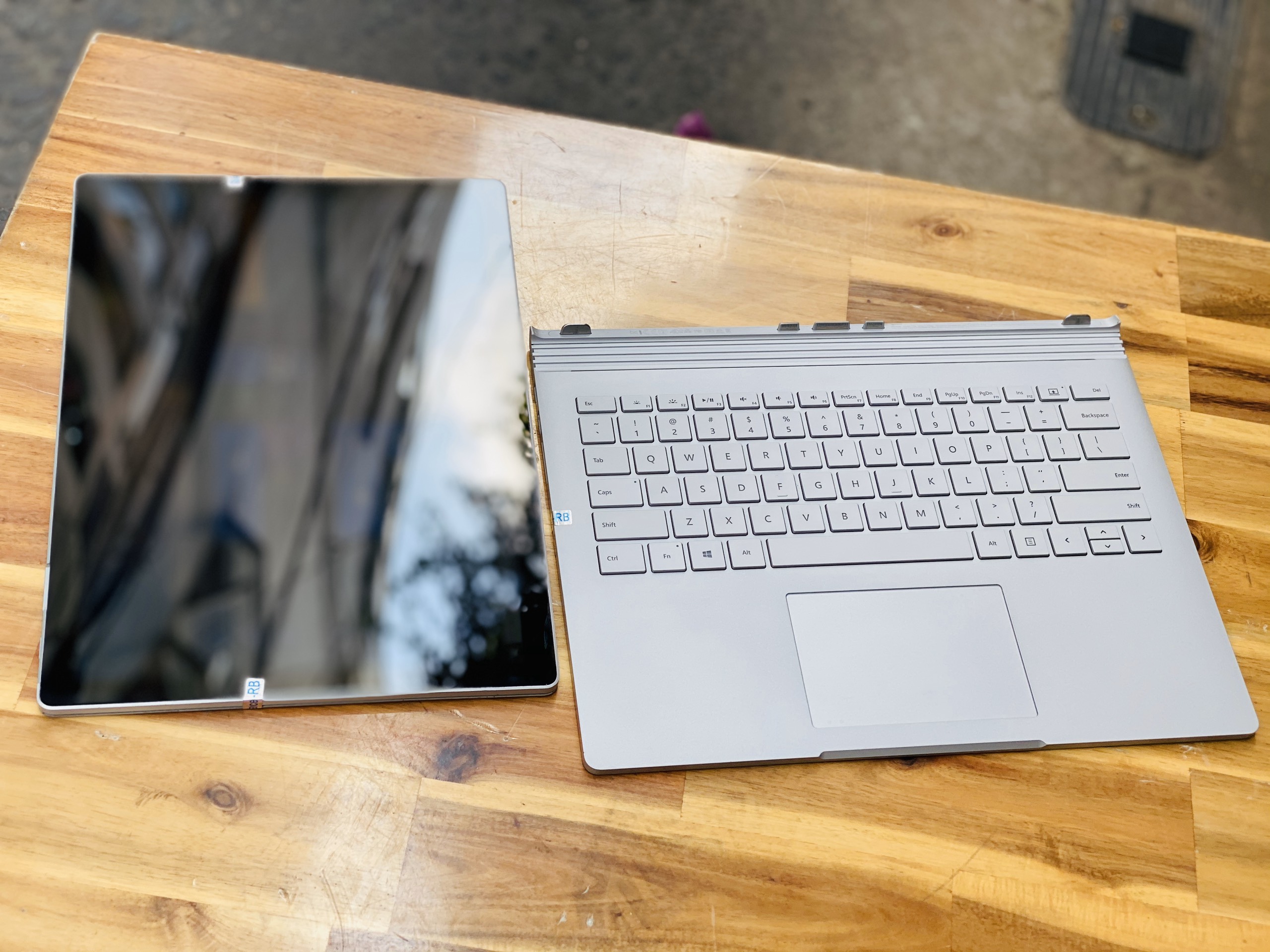 Surface Book, i5 6300U 8G SSD128 3K 2in1 Pin 10h Đèn phím Cảm ứng Đẹp Keng2