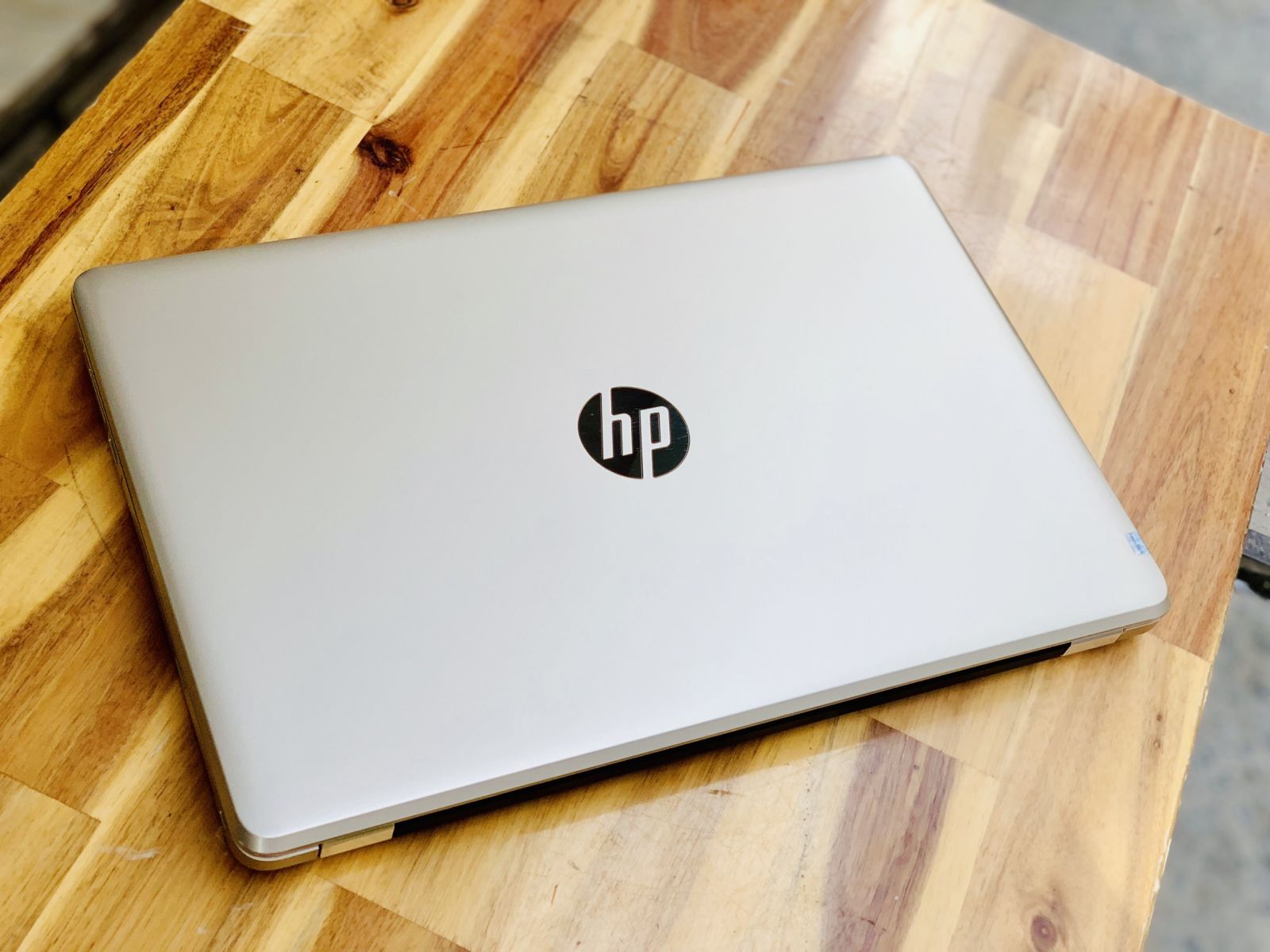 Laptop HP 15 - da0048TU/ N5000/ 4G/ SSD128 - 500G/ 15.6in/ Vàng GOLD/ Đẹp zin/ Giá rẻ2