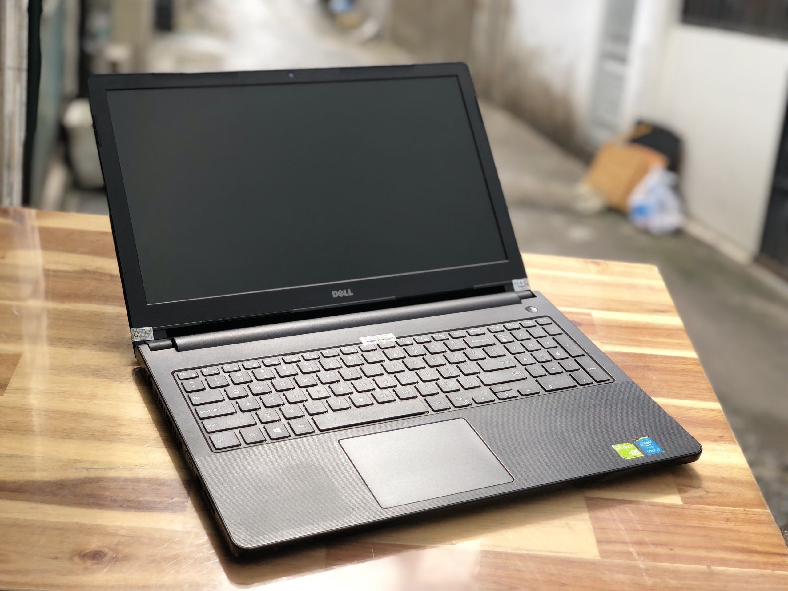 Laptop Dell Vostro 3558/ i5 5250U/ 4G/ SSD128/ 15in/ Win 10/ Giá rẻ1