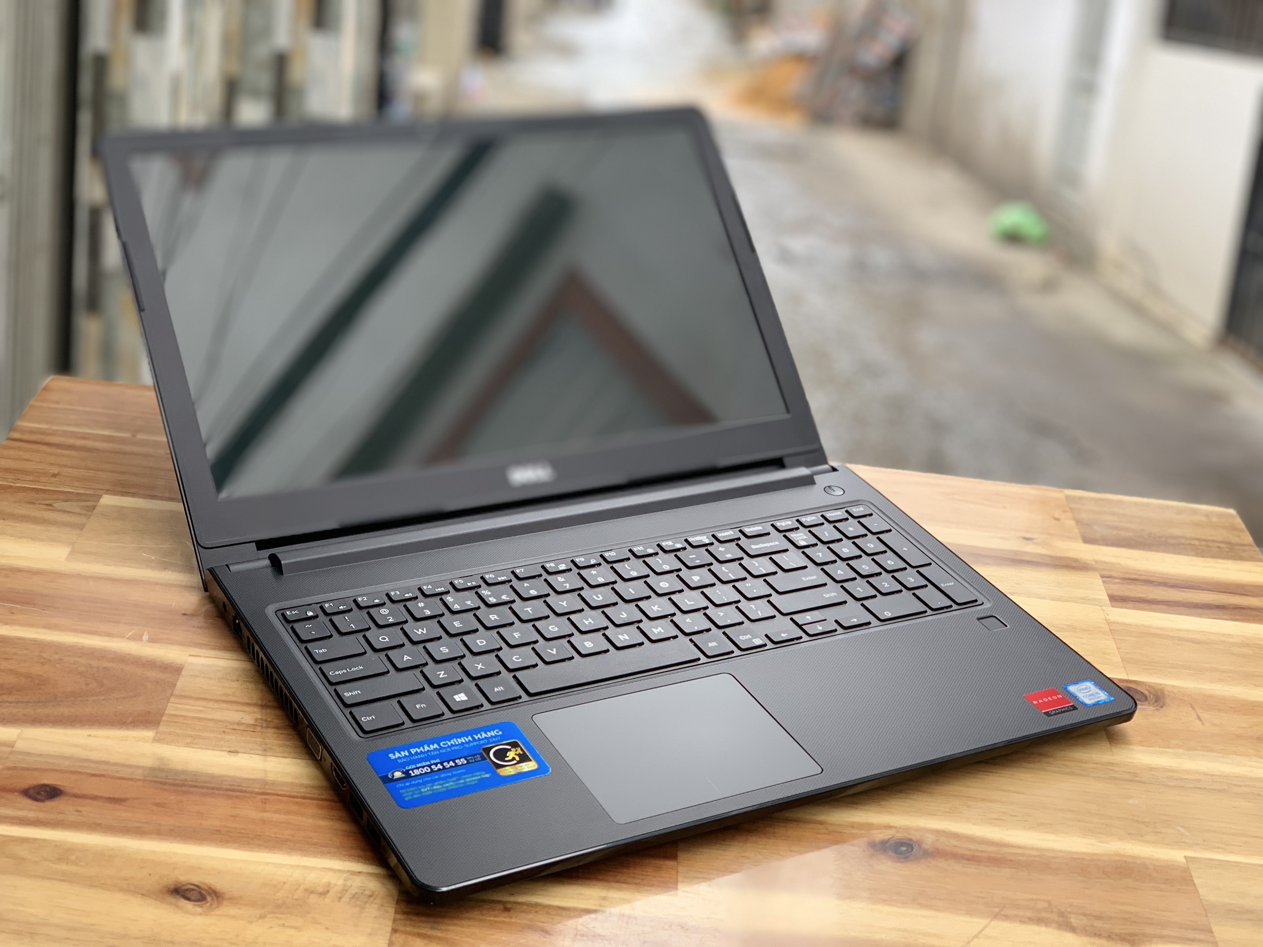 Laptop Dell Vostro 3578, i5 8250U 4G SSD128+HDD500G Vga 2G Full HD Vân Tay1