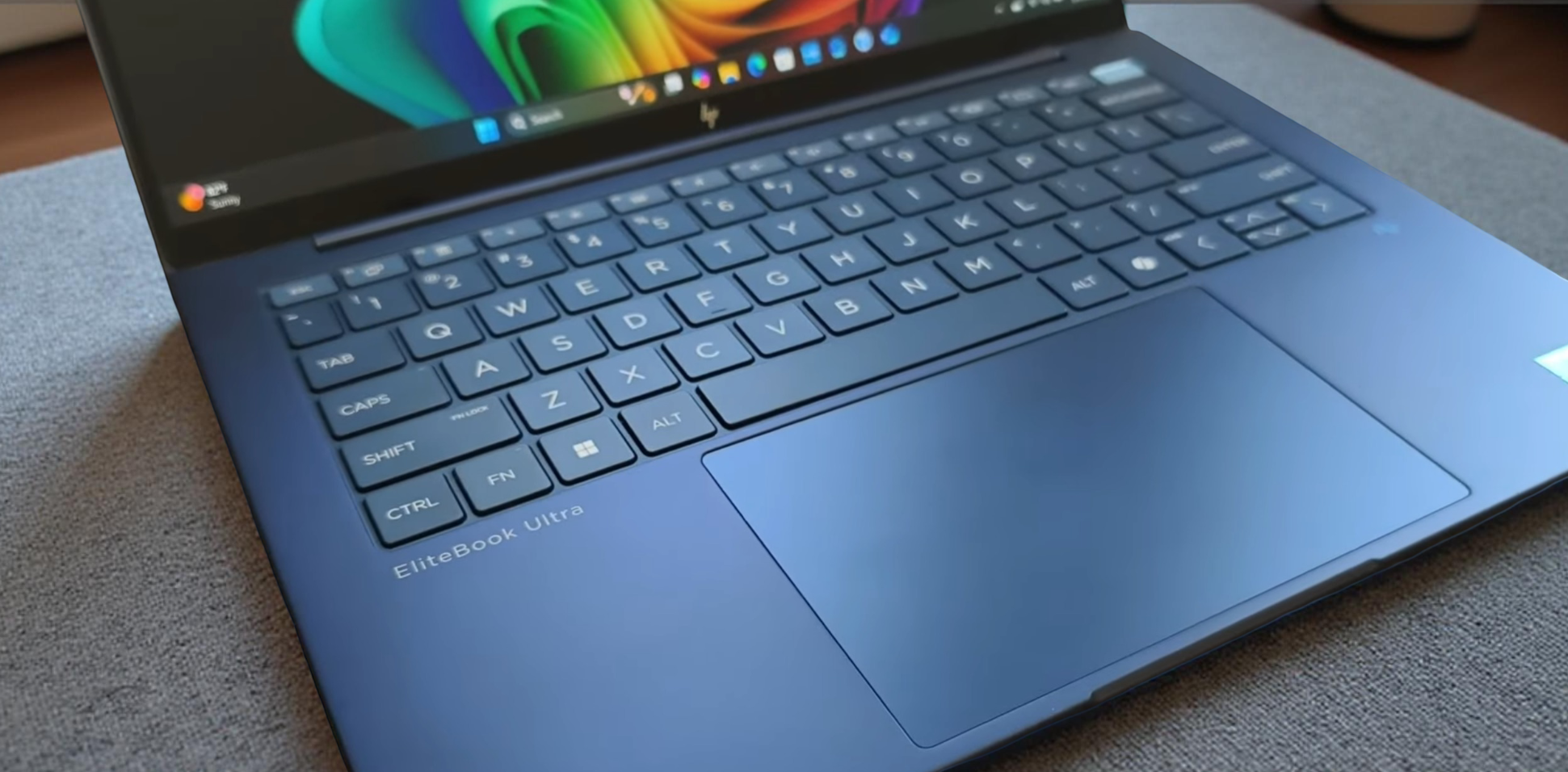 LAPTOP HP ELITEBOOK ULTRA G1i CORE ULTRA 5 226V 14INCH 2.8K CẢM ỨNG LAPTOP AI SIÊU NHẸ GIÁ RẺ4