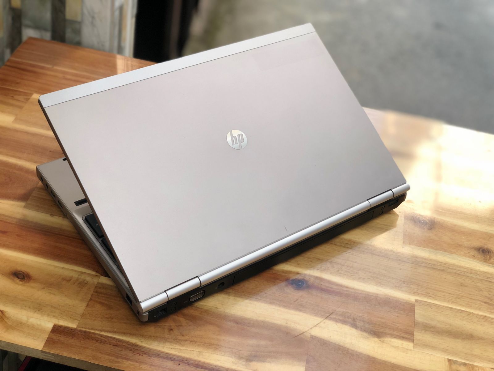 Laptop HP Elitebook 8560P i5 2410M/ 8G/ SSD256/ 15.6inch/ Vỏ Nhôm/ Siêu Bền/ Gập 180 độ/ Giá rẻ2