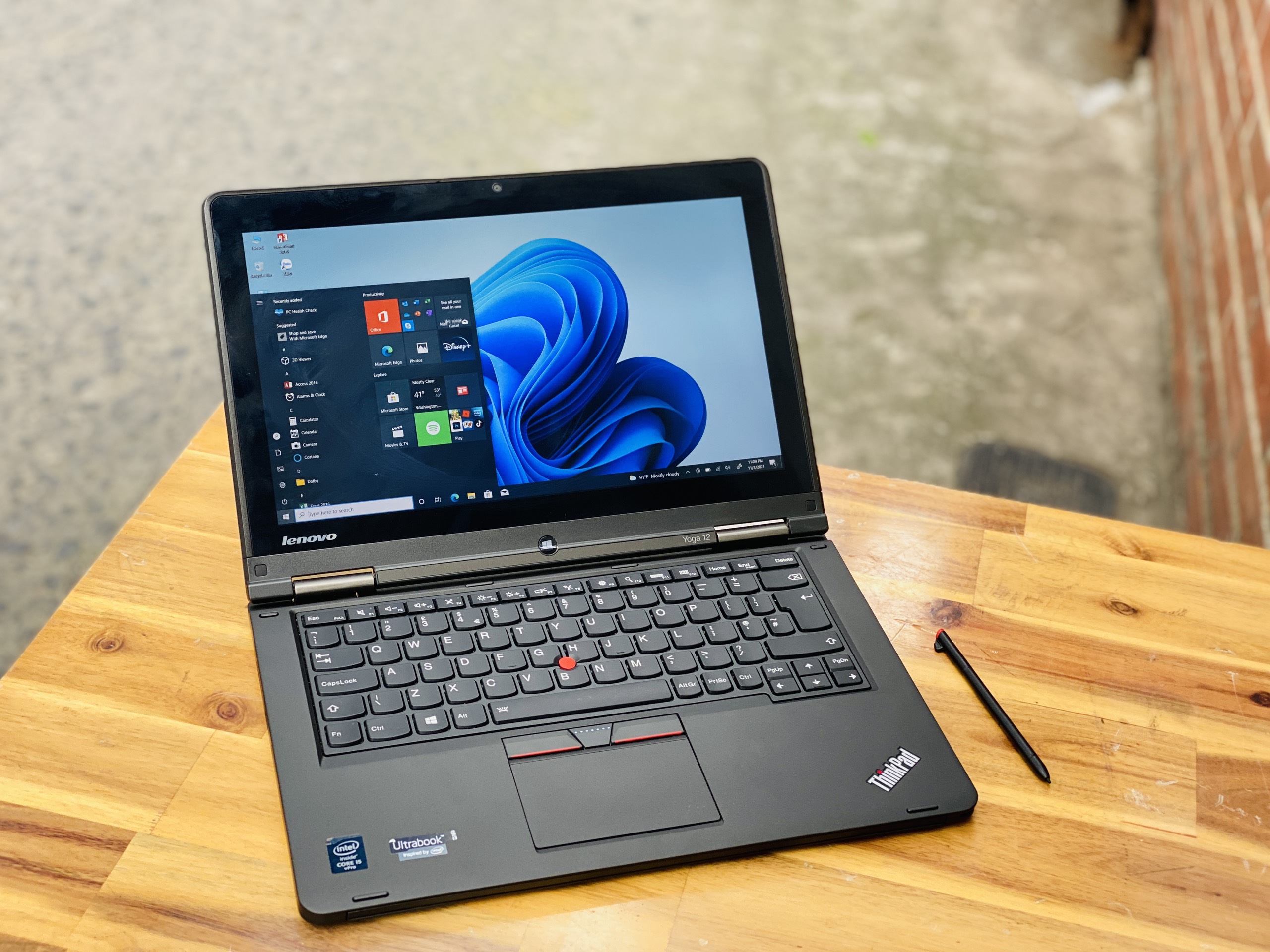 Laptop Lenovo Thinkpad Yoga 12/ i5 5200U/ 8G/ SSD256/ 12.5in/ Cảm ứng/ Xoay 360 độ 2in1/ Siêu Bền/ Giá rẻ3