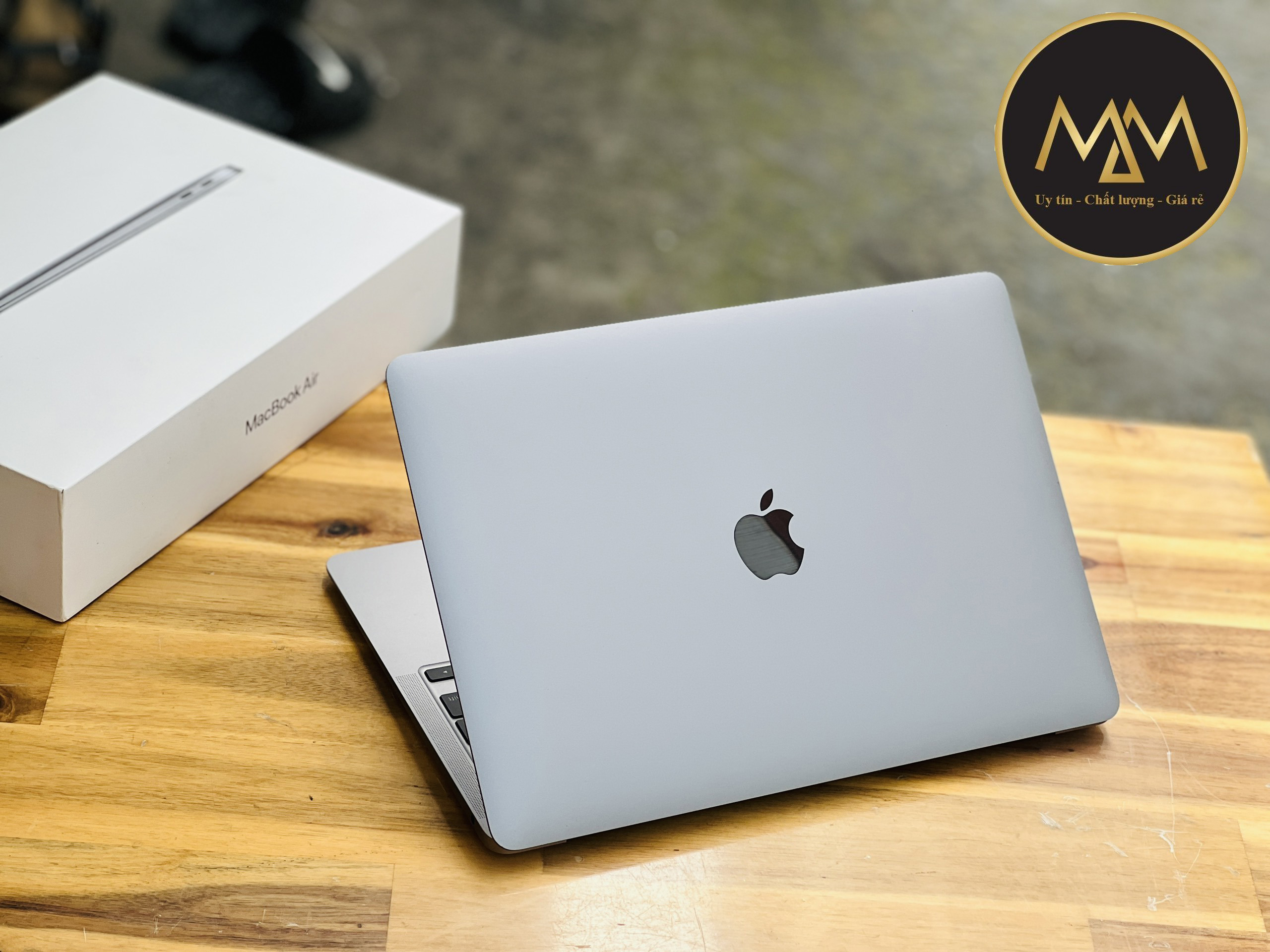 Macbook Air M1 13inch Ram8G SSD256 Retina 99% Like New Giá Rẻ2