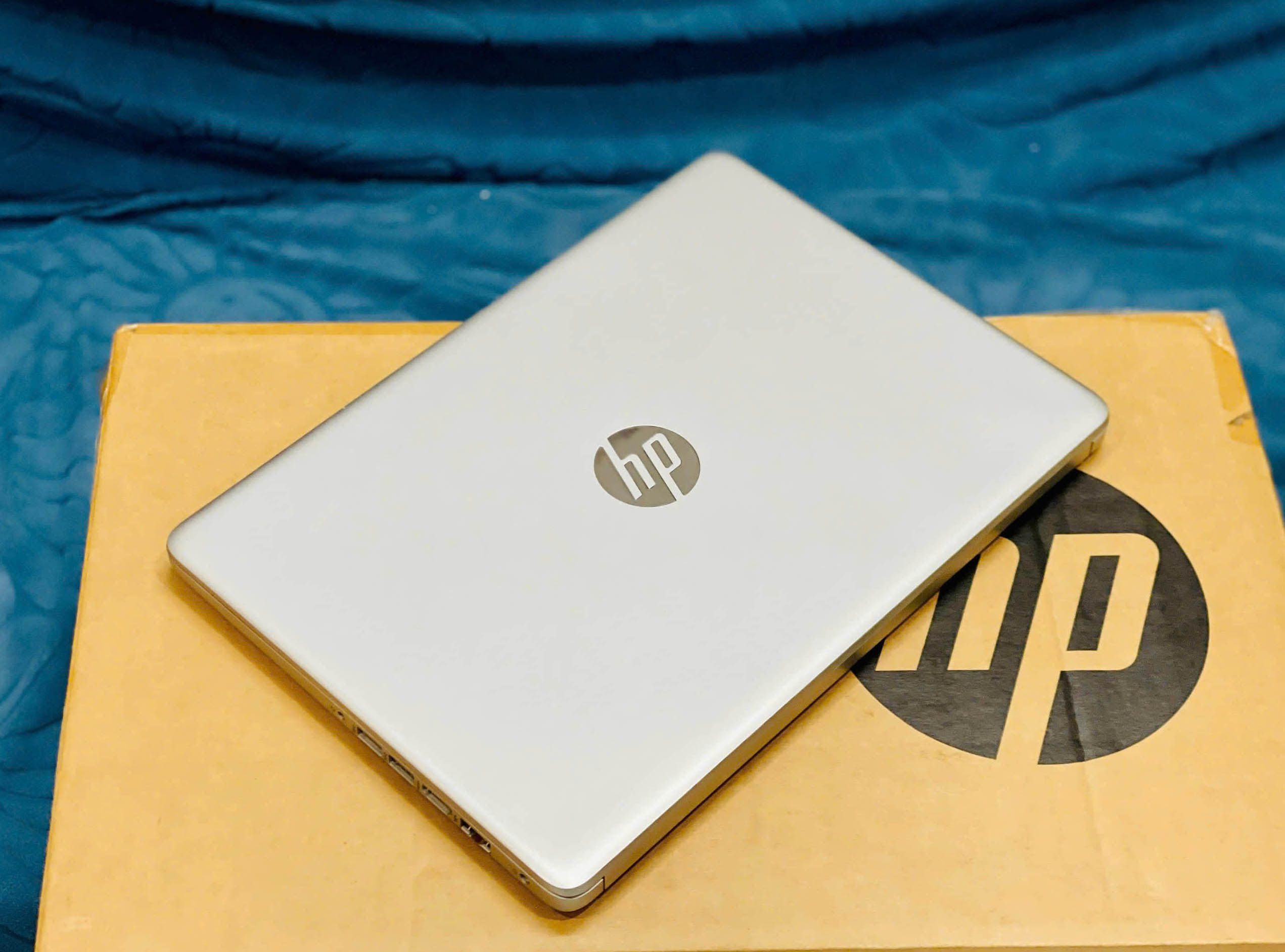 LAPTOP HP 14 CF i5 8265U 14 INCH MÀU BẠC CHUYÊN VĂN PHÒNG HỌC TẬP GIÁ RẺ3