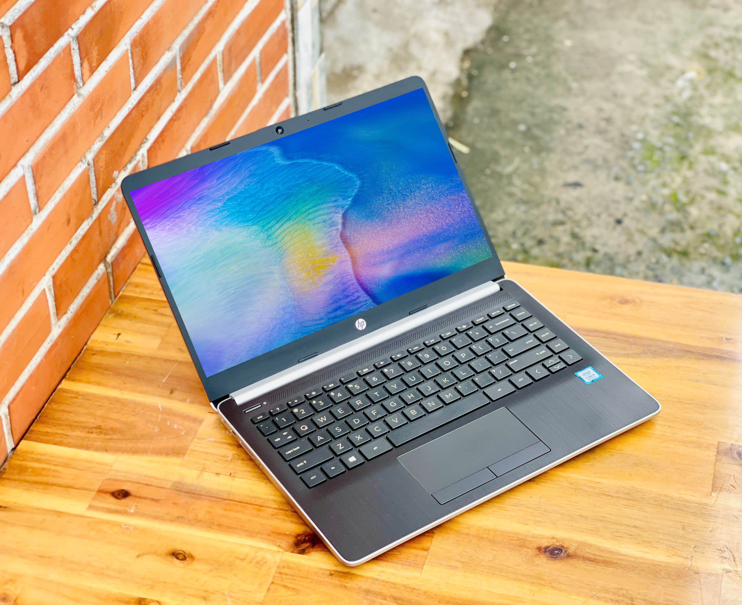 LAPTOP HP 14 CF i5 8265U 14 INCH MÀU BẠC CHUYÊN VĂN PHÒNG HỌC TẬP GIÁ RẺ1