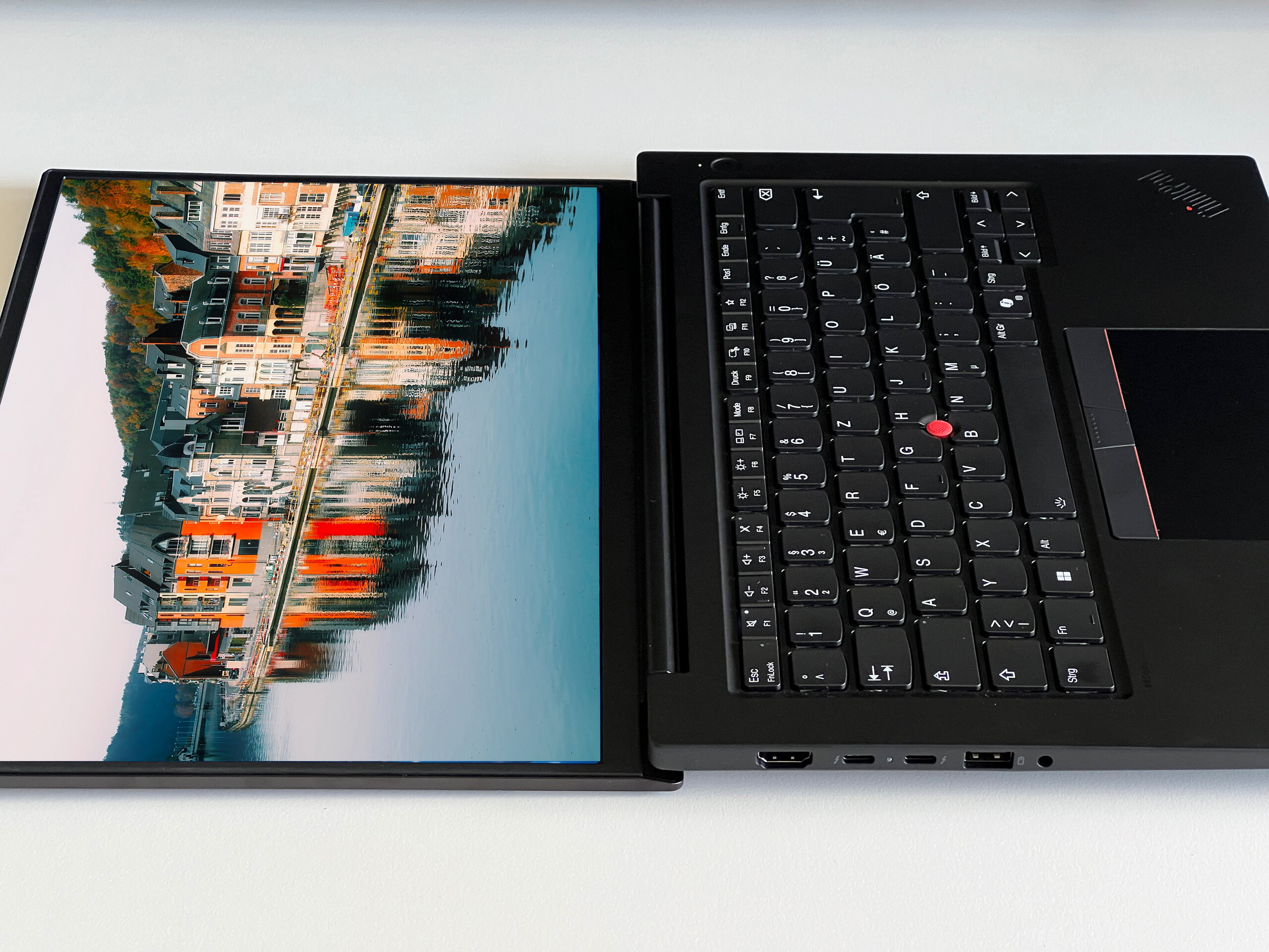 LENOVO THINKPAD P14S GEN 5 CORE ULTRA 7 155H RAM 16G SSD 512G RTX 500 4G 14IN FHD2