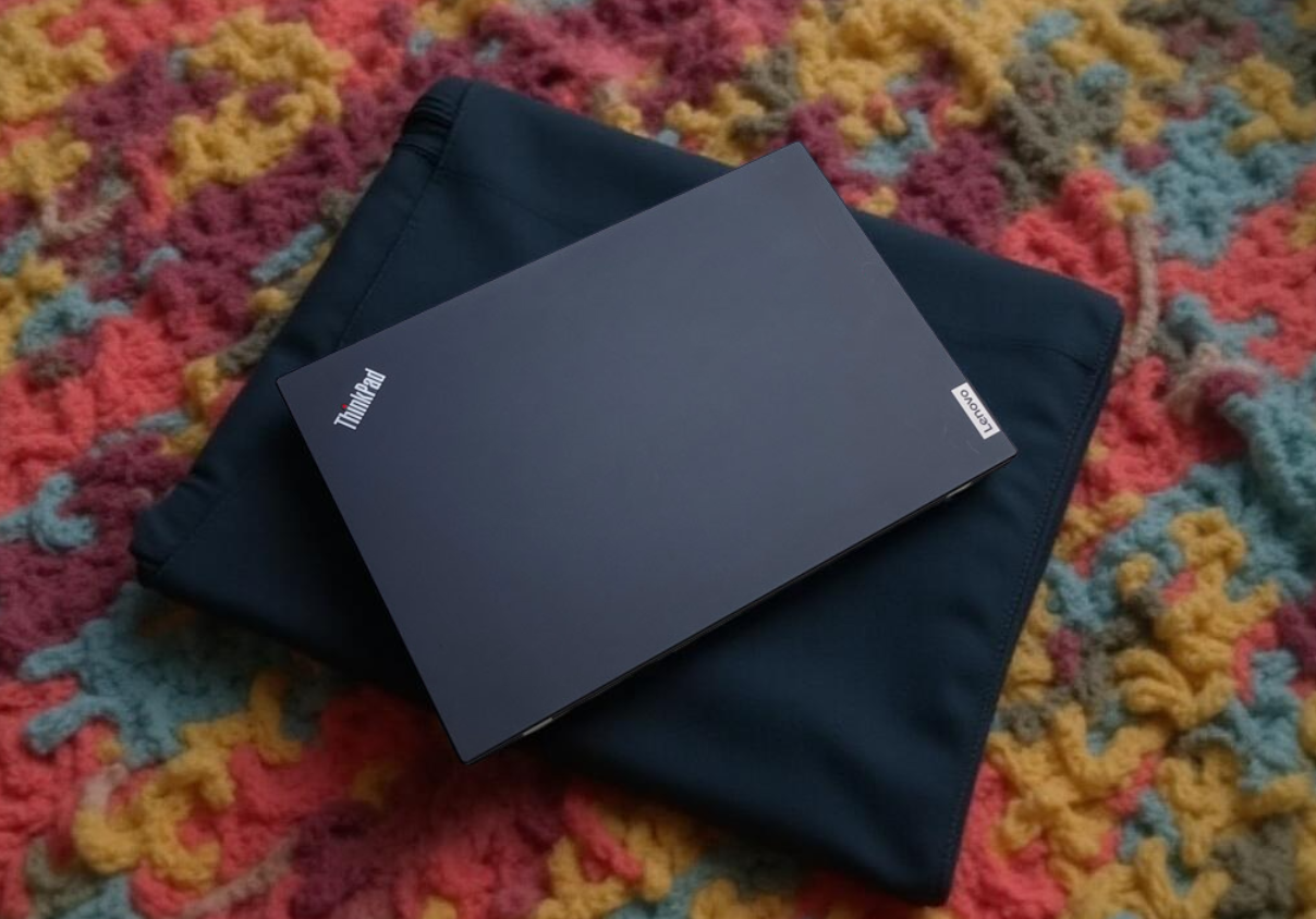 LAPTOP LENOVO THINKPAD T15 GEN 3 i7 12700H RTX 3050 4GB 15.6INCH MÁY TRẠM ĐỒ HỌA CAO CẤP GIÁ RẺ1