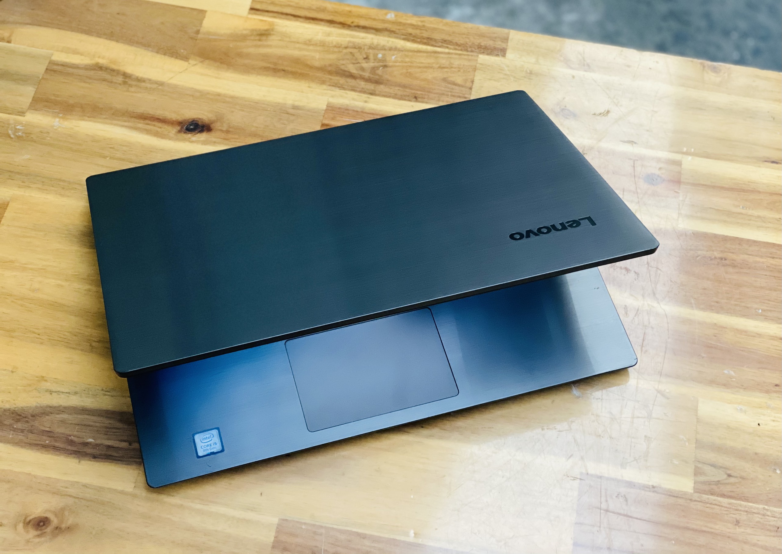 Laptop Lenovo V330 - 14IKB/ i5 8250 8CPUS/ 8G/ SSD250G/ Vga rời 2G/ Full HD/ USB Type C/ Siêu Bền/ Giá rẻ3