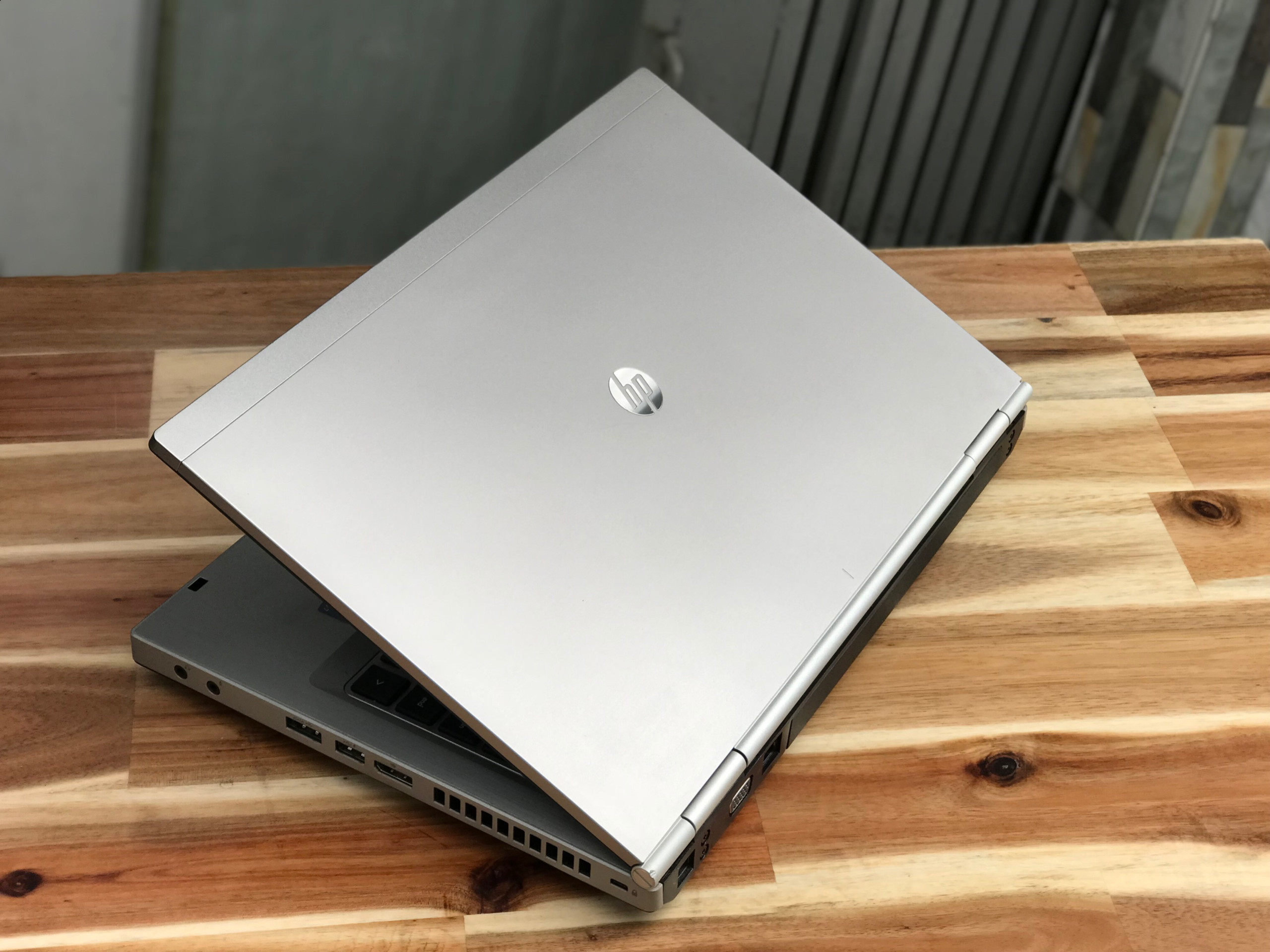 Laptop Hp Elitebook 8460p , i5 2520M 4G 500G Đẹp zin 100% Giá rẻ2