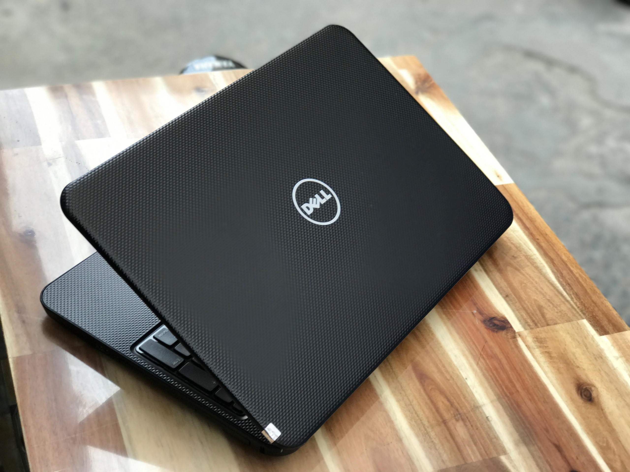 Laptop Dell Inspiron 3537, i5 4200U 4G 500G Vga rời 2G Đẹp zin 100% Giá rẻ1