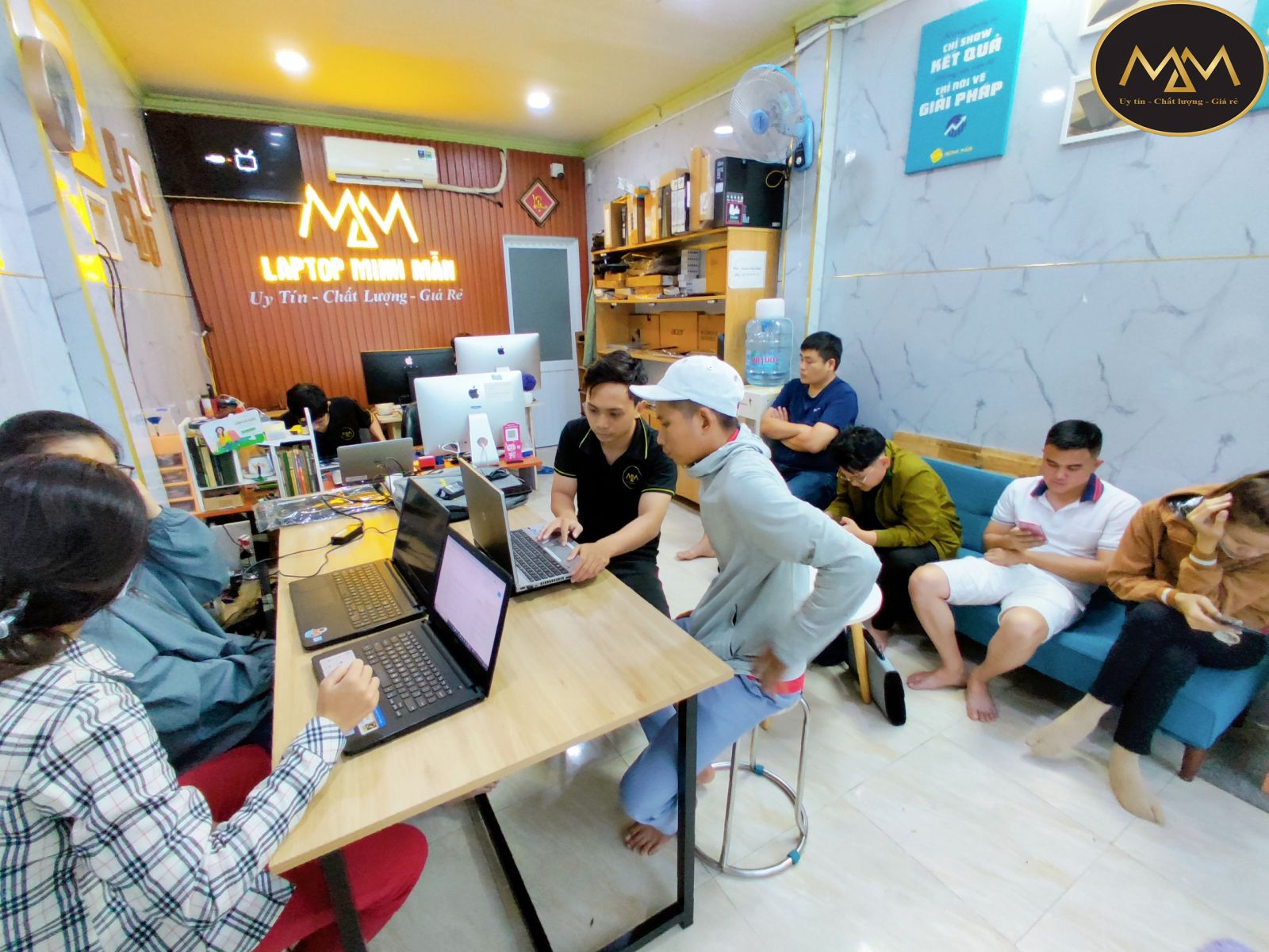 Sửa Laptop Hóc Môn Giá Rẻ Uy Tín