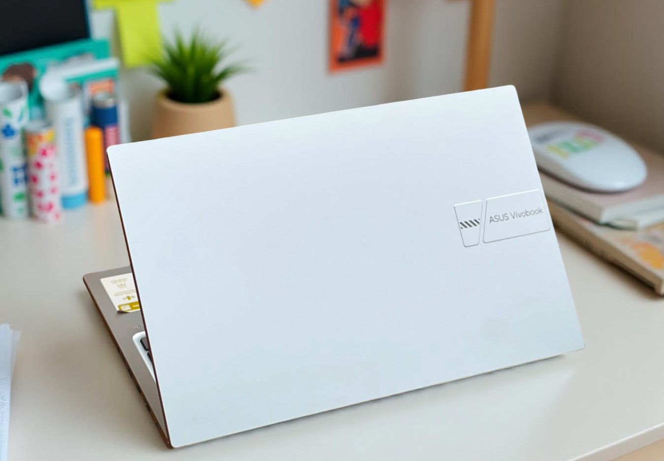 ASUS VIVOBOOK 15 X1504ZA i3 1215U