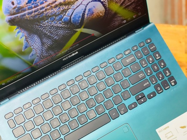 ASUS VIVOBOOK S530UA i3 8130U