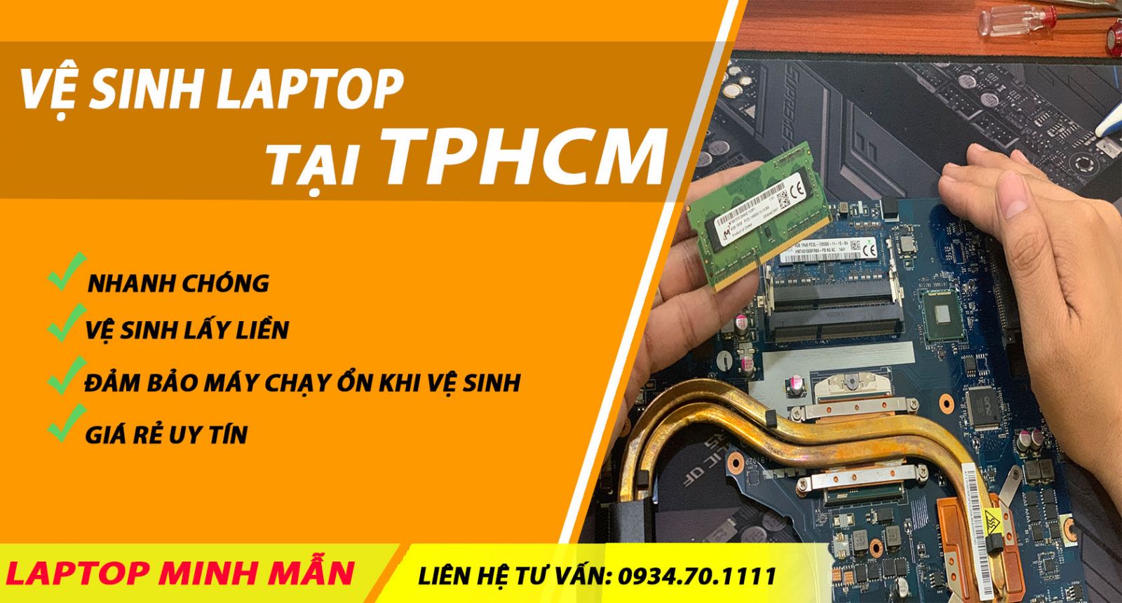 Dịch-vụ-vệ-sinh-bôi-keo-laptop-bên-trong-uy-tín-TPHCM