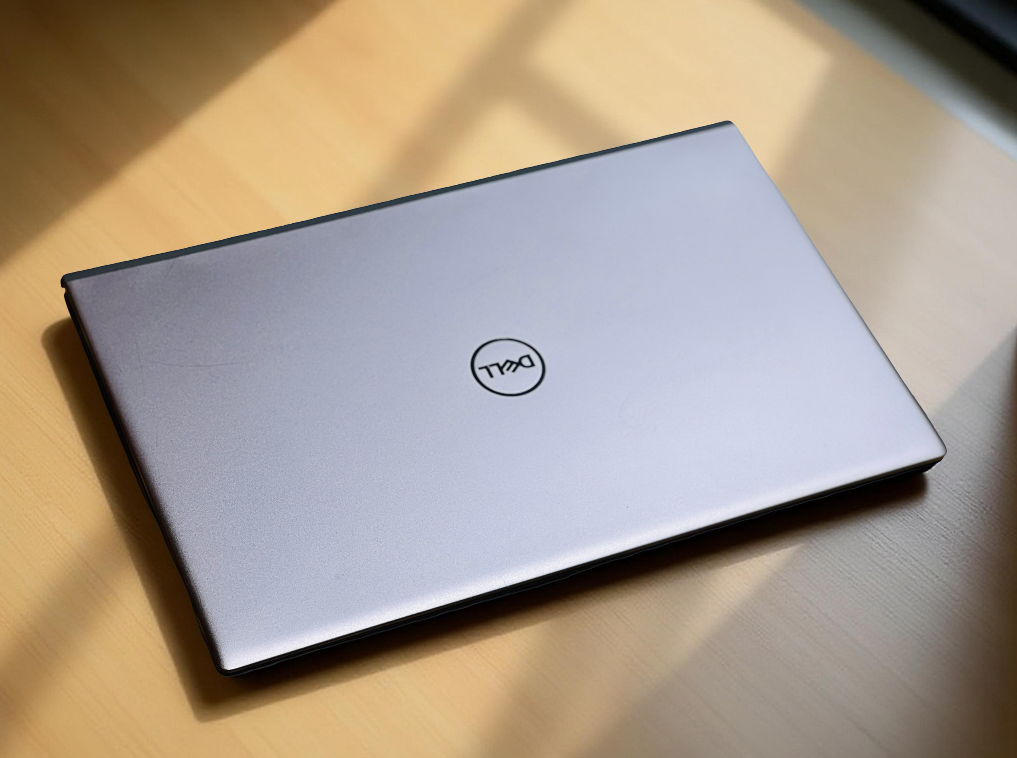 LAPTOP DELL CŨ THIẾT KẾ MỎNG NHẸ GIÁ RẺ