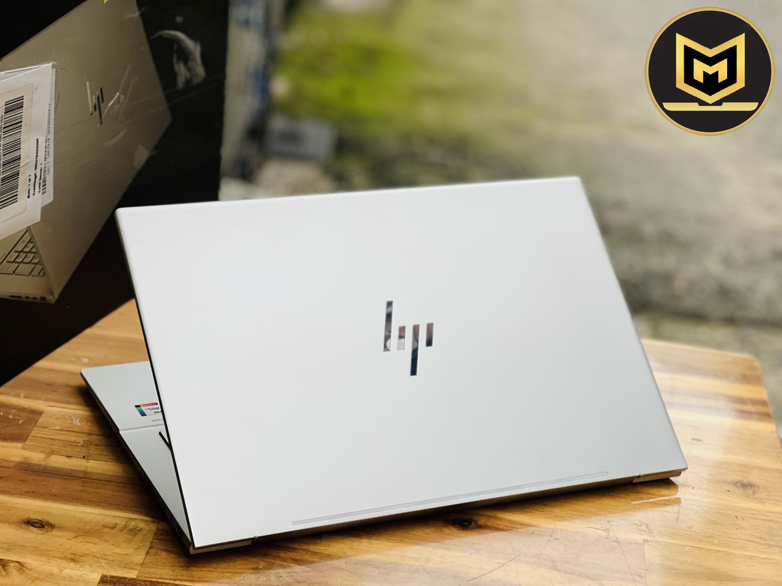 HP ENVY 17-CR0747NR 2022 I7 1260P