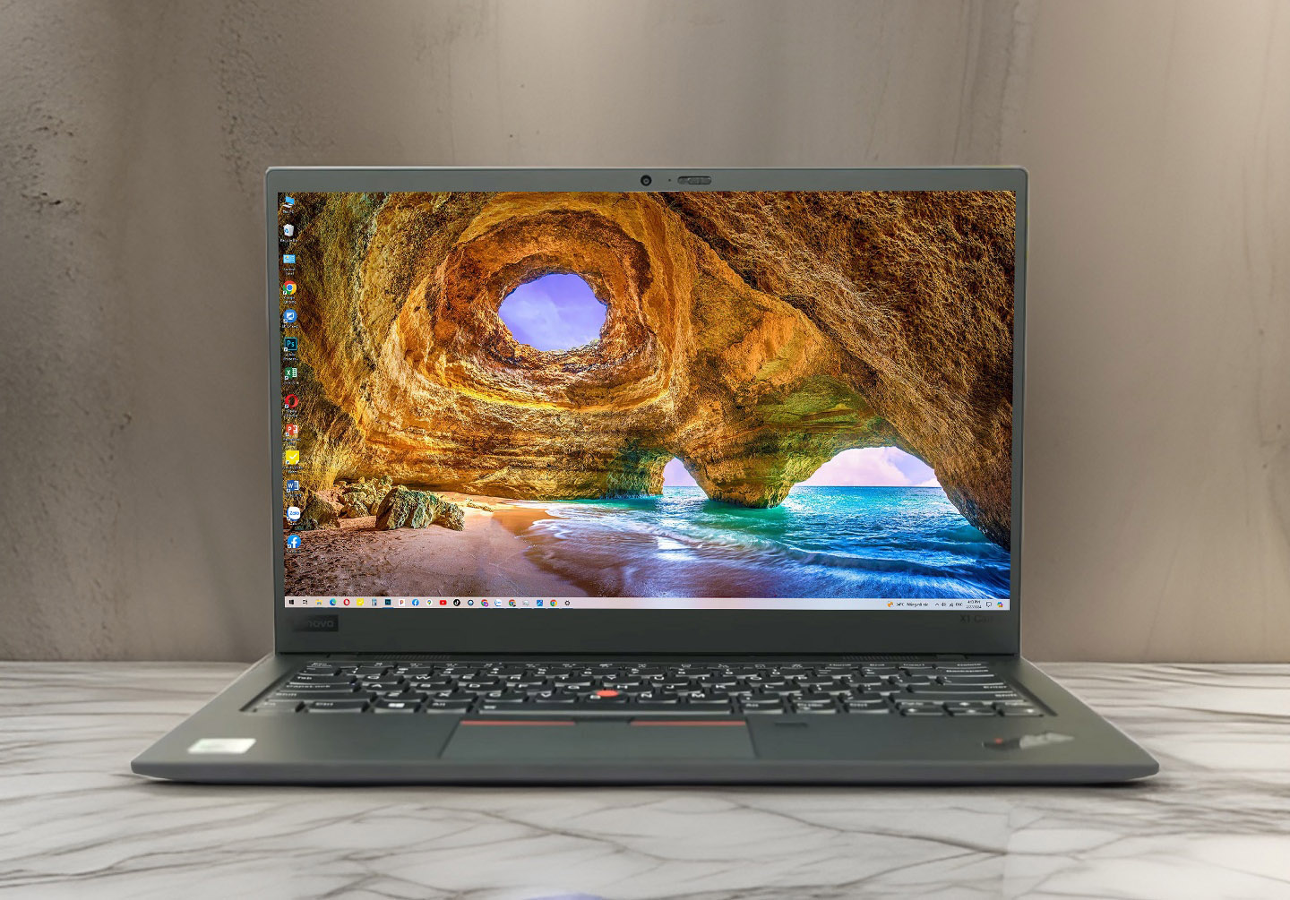 美品 ThinkPad X1 Carbon Gen8 i7 16GB オフィス付 Amazon.com: Lenovo ThinkPad X1 Carbon Gen 8 14-inch FHD