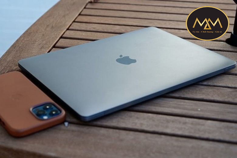 Macbook Pro M1 13inch Touchbar giá rẻ