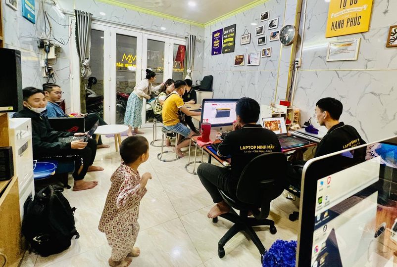 Mua-laptop-uy-tín-TPHCM-Sài-Gòn