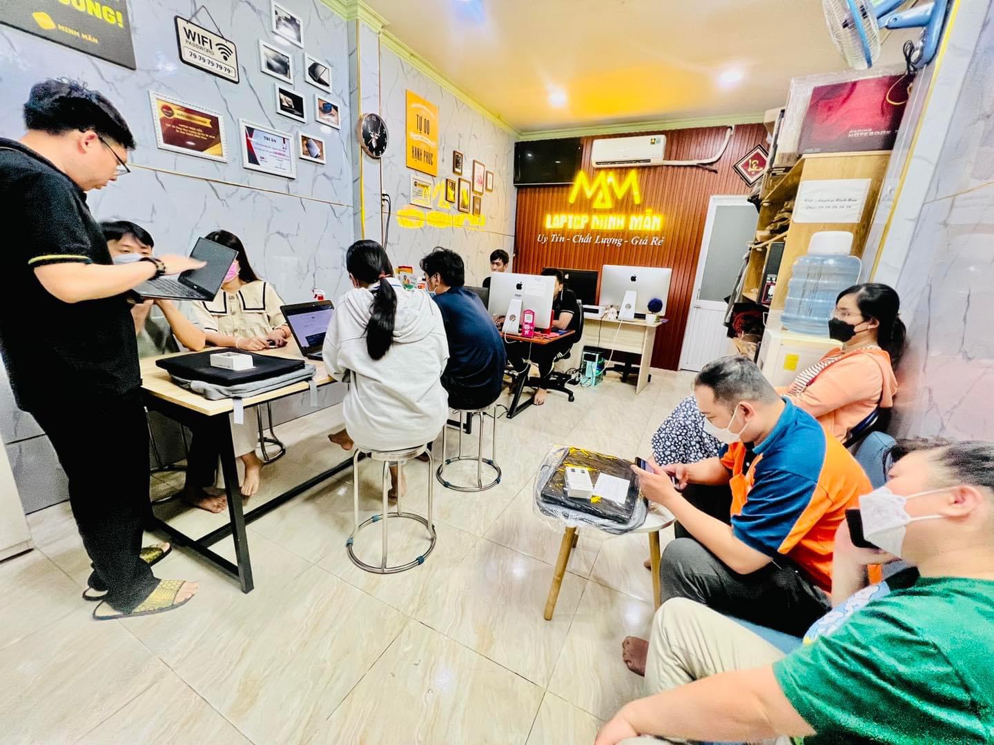 Sửa Laptop Tân Phú Uy Tín