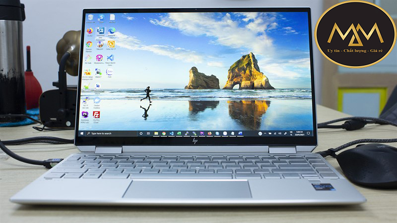 Thay-màn-hình-laptop-HP-giá-rẻ-Tân-Bình