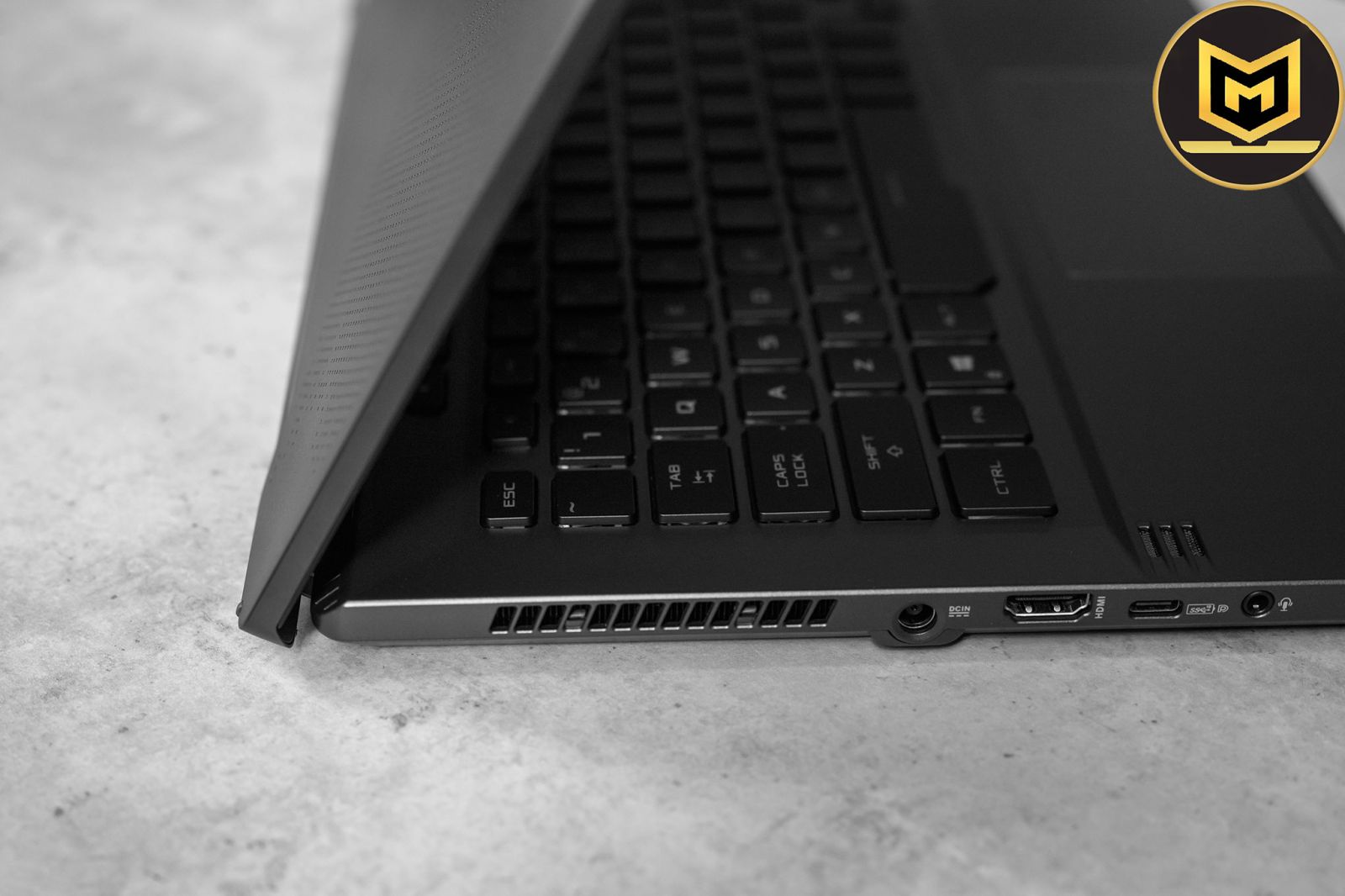 asus rog zephyrus g14 GA401QH