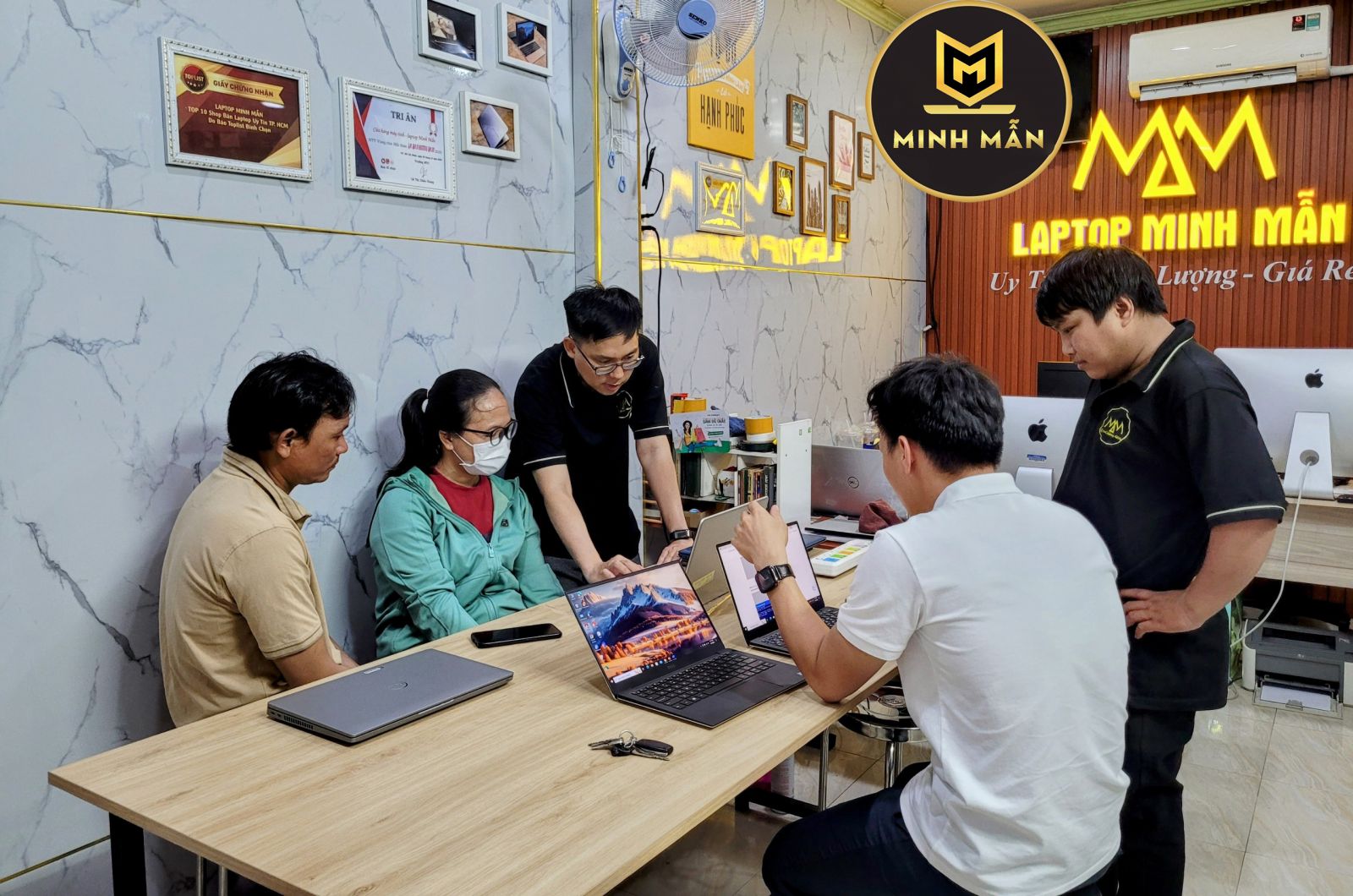 CỬA HÀNG BÁN LAPTOP UY TÍN