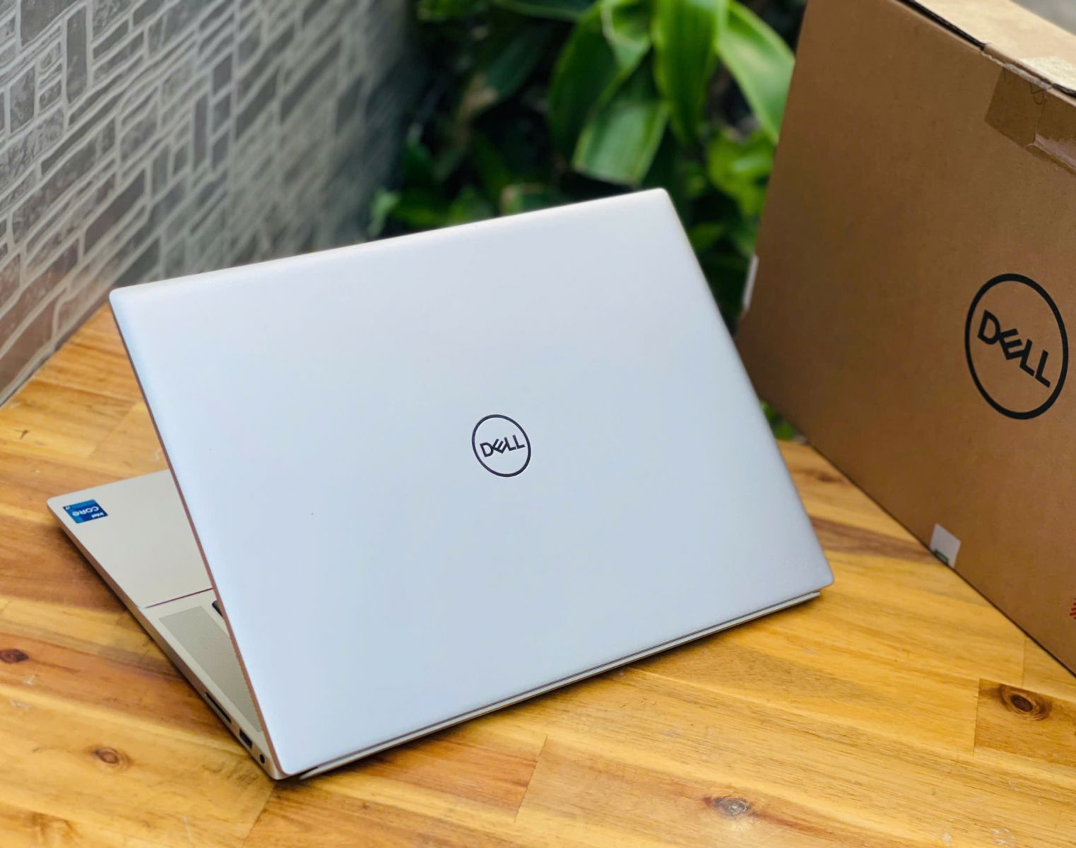 LAPTOP DELL CŨ VIỀN MỎNG DƯỚI 15 TRIỆU