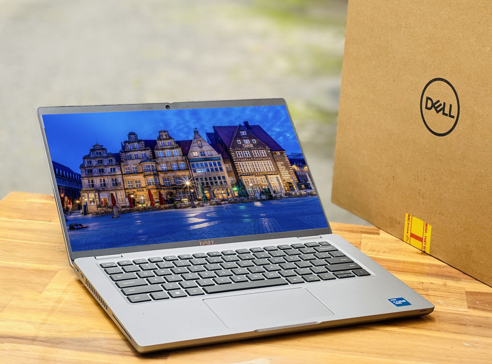 DELL LATITUDE 5421 i7 11850H RAM 16G 512G MX450 ĐỒ HỌA LẬP