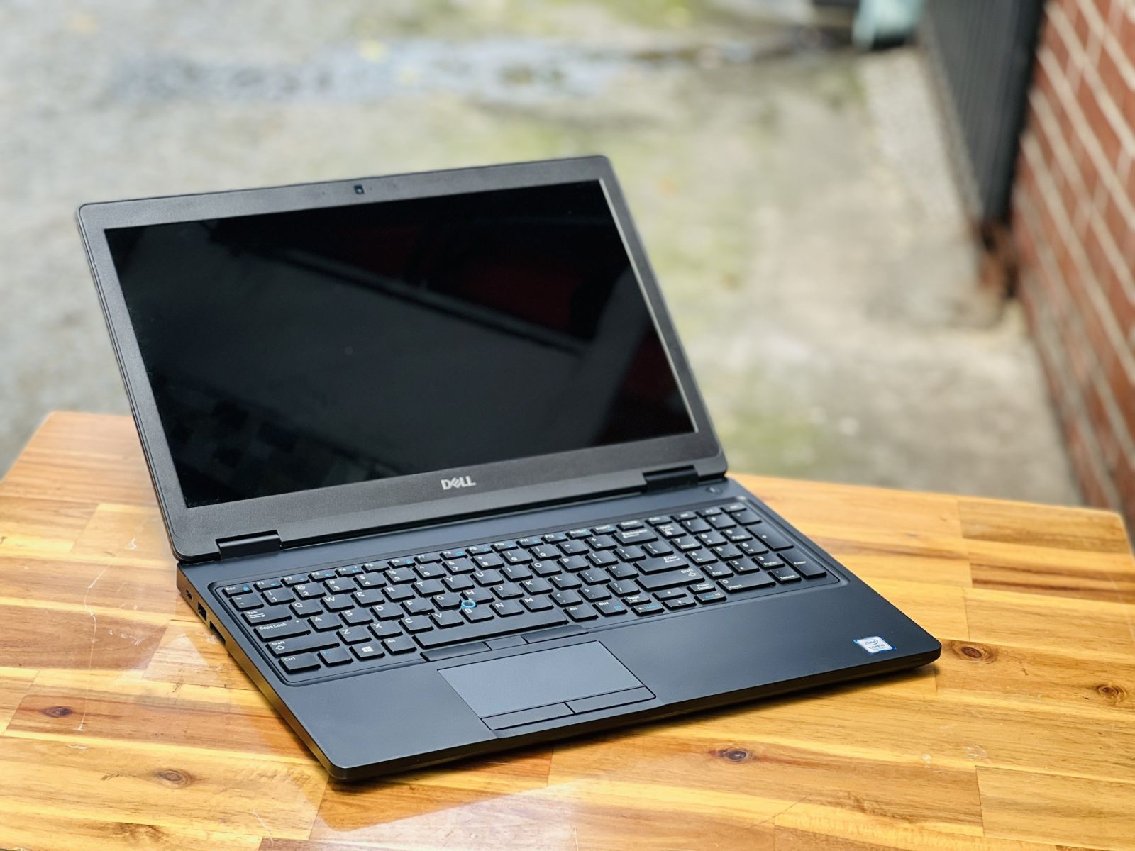 Laptop Dell Latitude E5591 I5 8400H giá rẻ