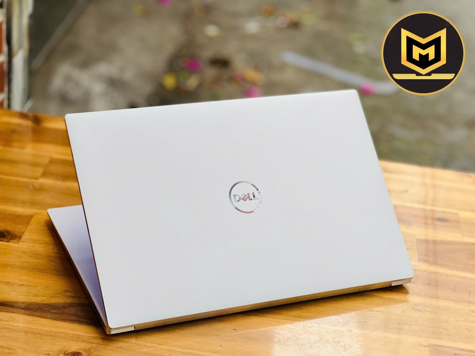 DELL XPS 9500 i7 10875H