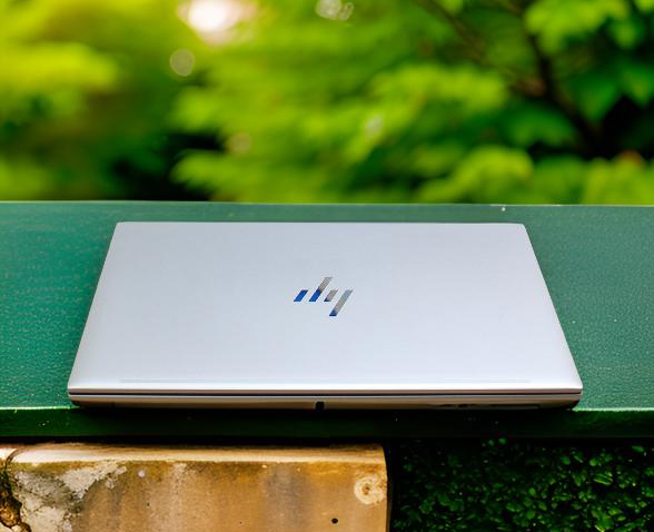 HP ELITEBOOK 1040 G10 i7 1370P