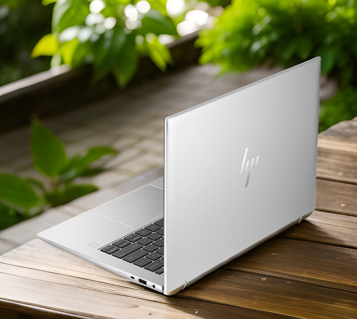 HP ELITEBOOK 1040 G10 i7 1370P