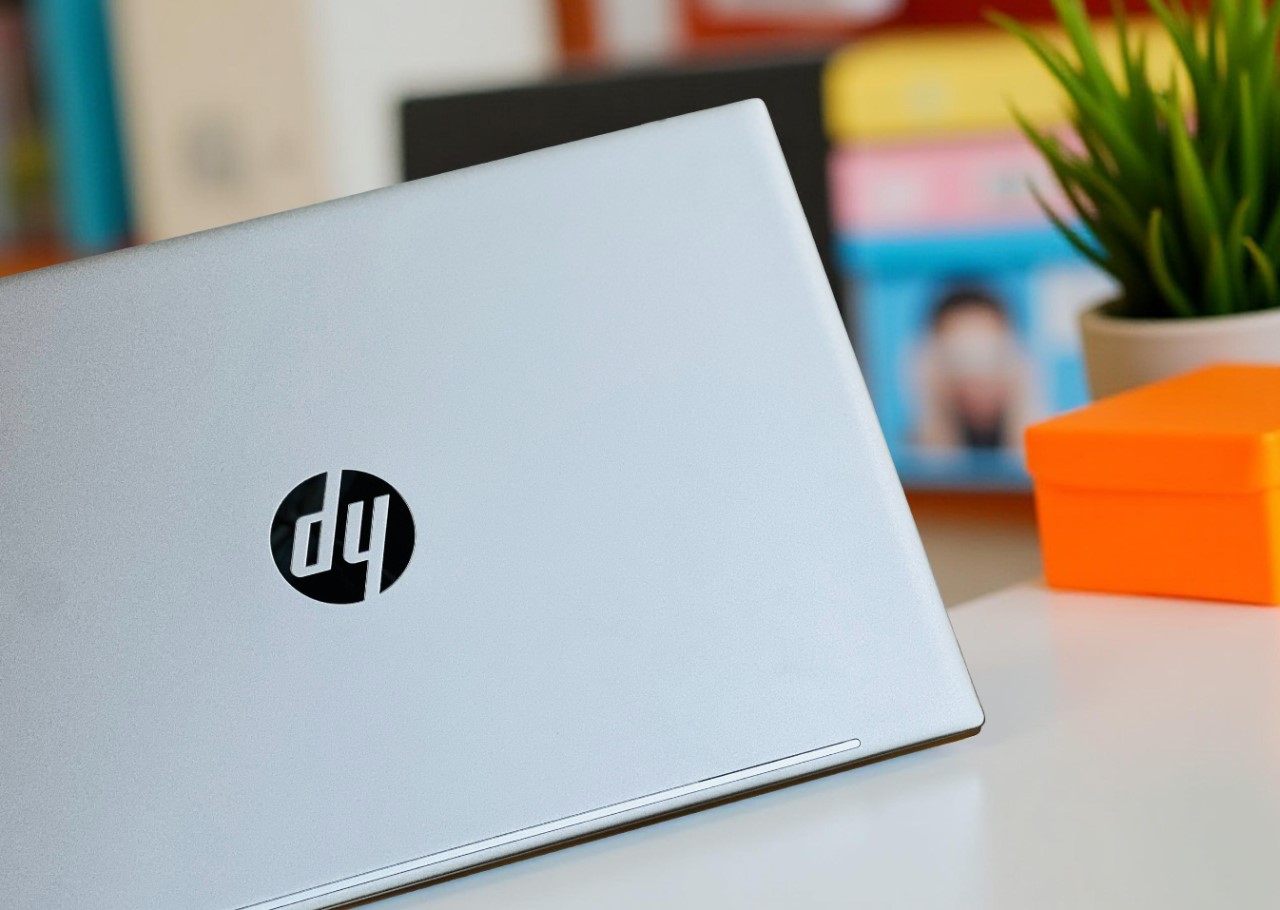 HP PAVILION 14DV i5 1235U