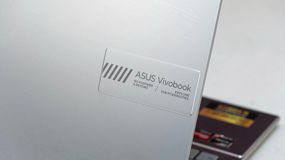 ASUS VIVOBOOK GO E1504FA RYZEN 5 7520U