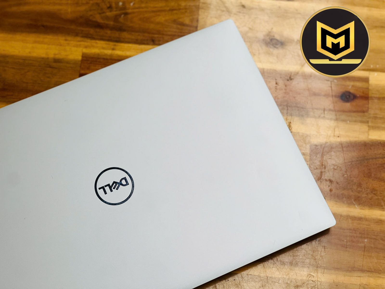 DELL XPS 9500 i7 10875H