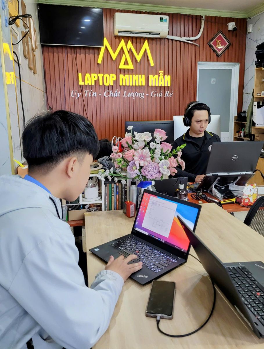 LAPTOP XÁCH TAY DƯỚI 10 TRIỆU
