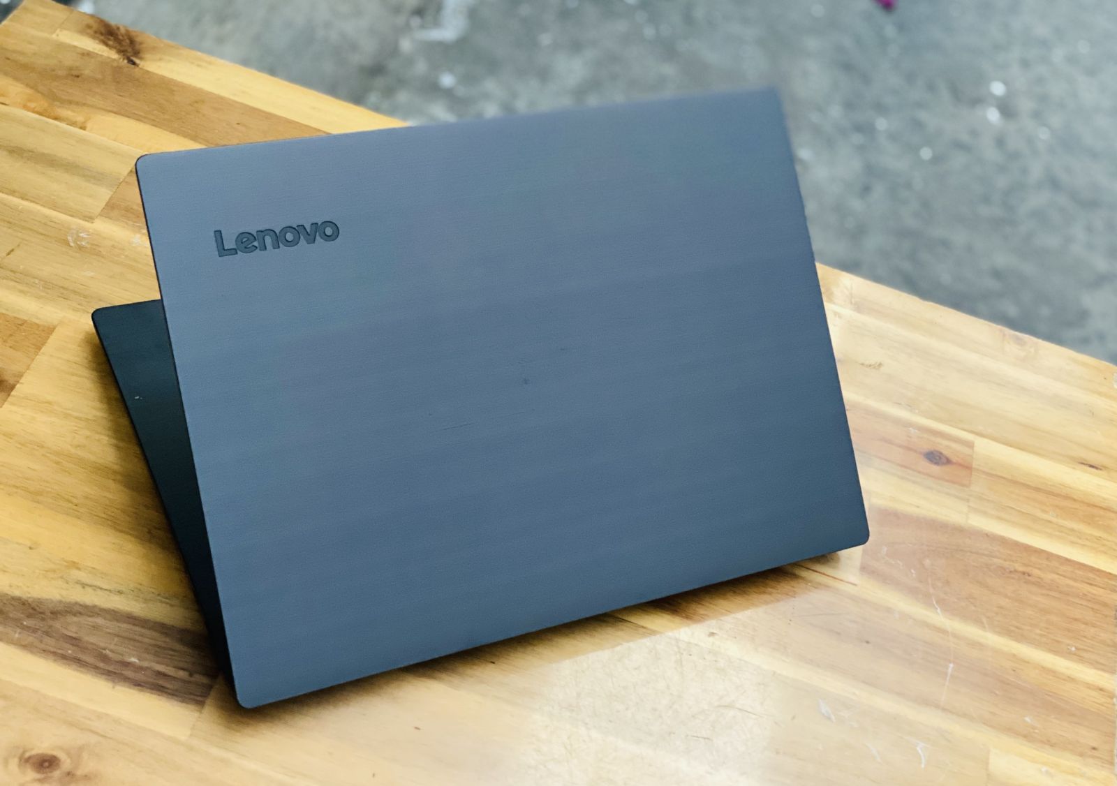 Lenovo V330-14ikb giá rẻ