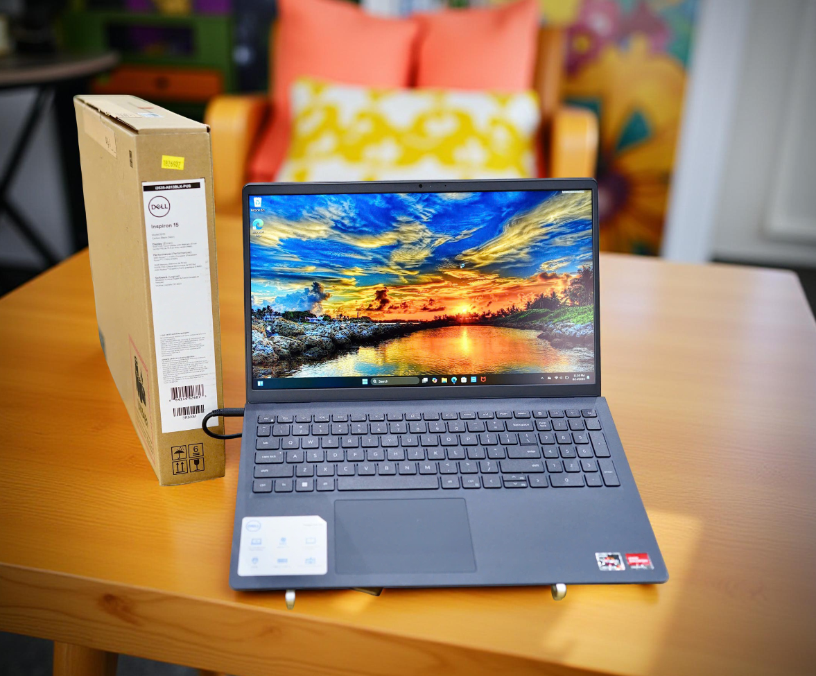 DELL INSPIRON 3535 RYZEN 7 7730U