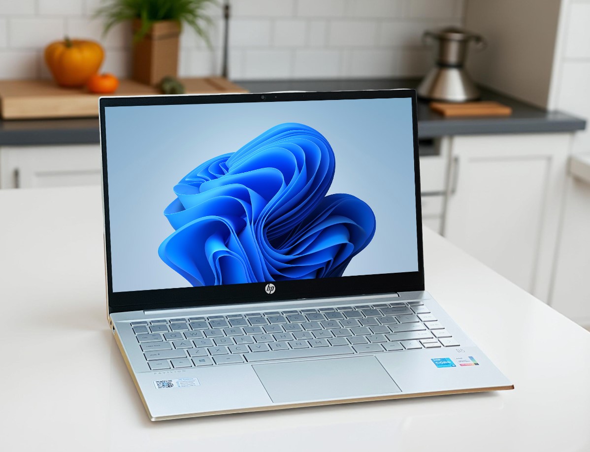 HP PAVILION 14DV i5 1235U