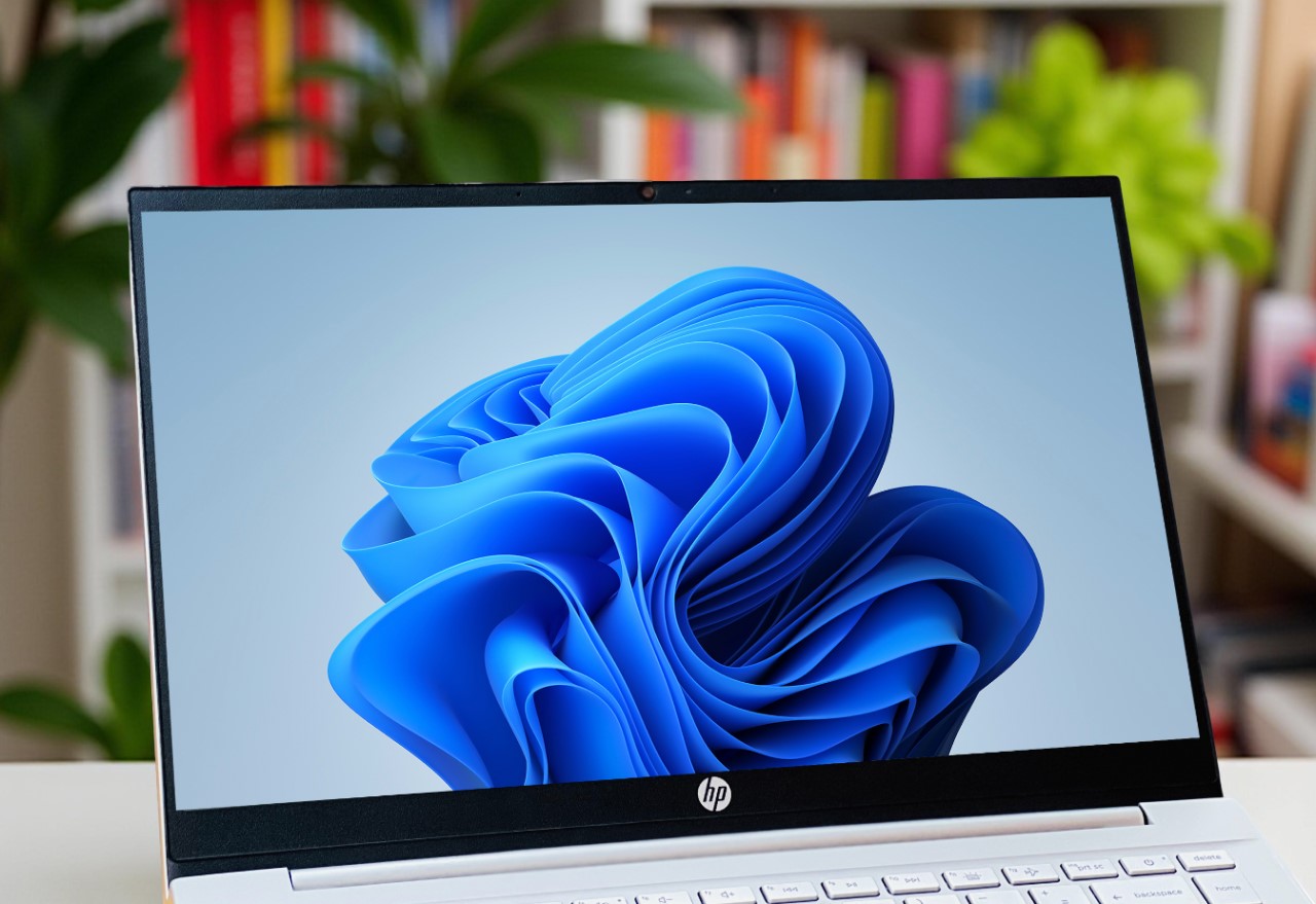 HP PAVILION 14DV i5 1235U