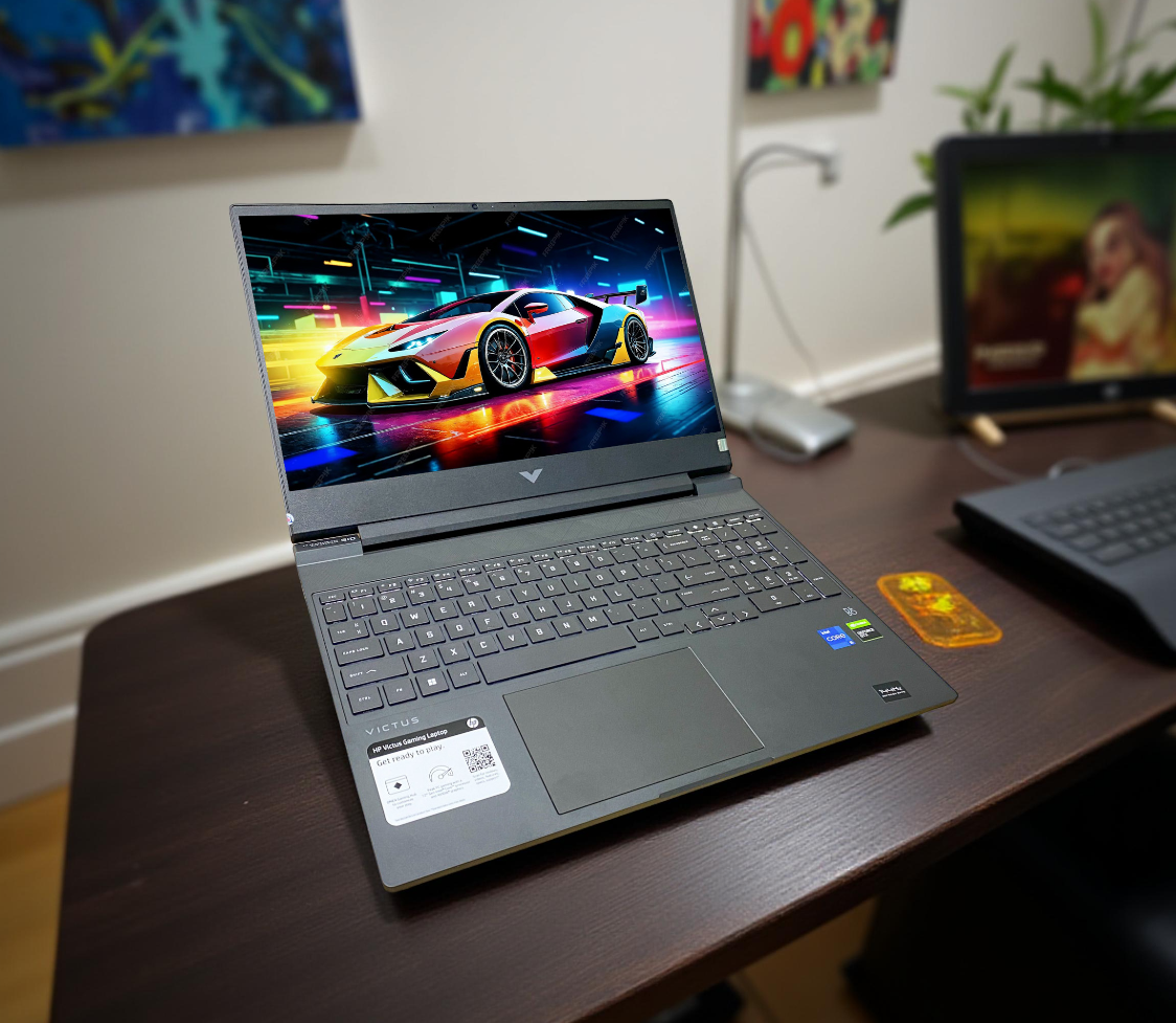 HP VICTUS 15 FA0031DX i5 12450H