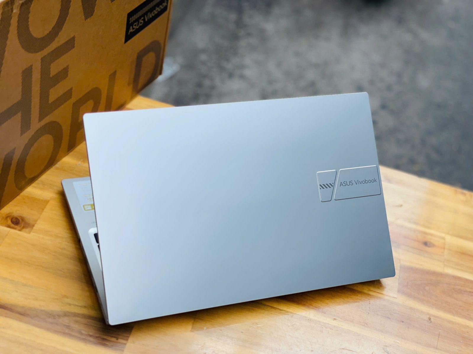 TOP 5 MẪU LAPTOP CHÍNH HÃNG ĐÁNG MUA NHẤT 2025