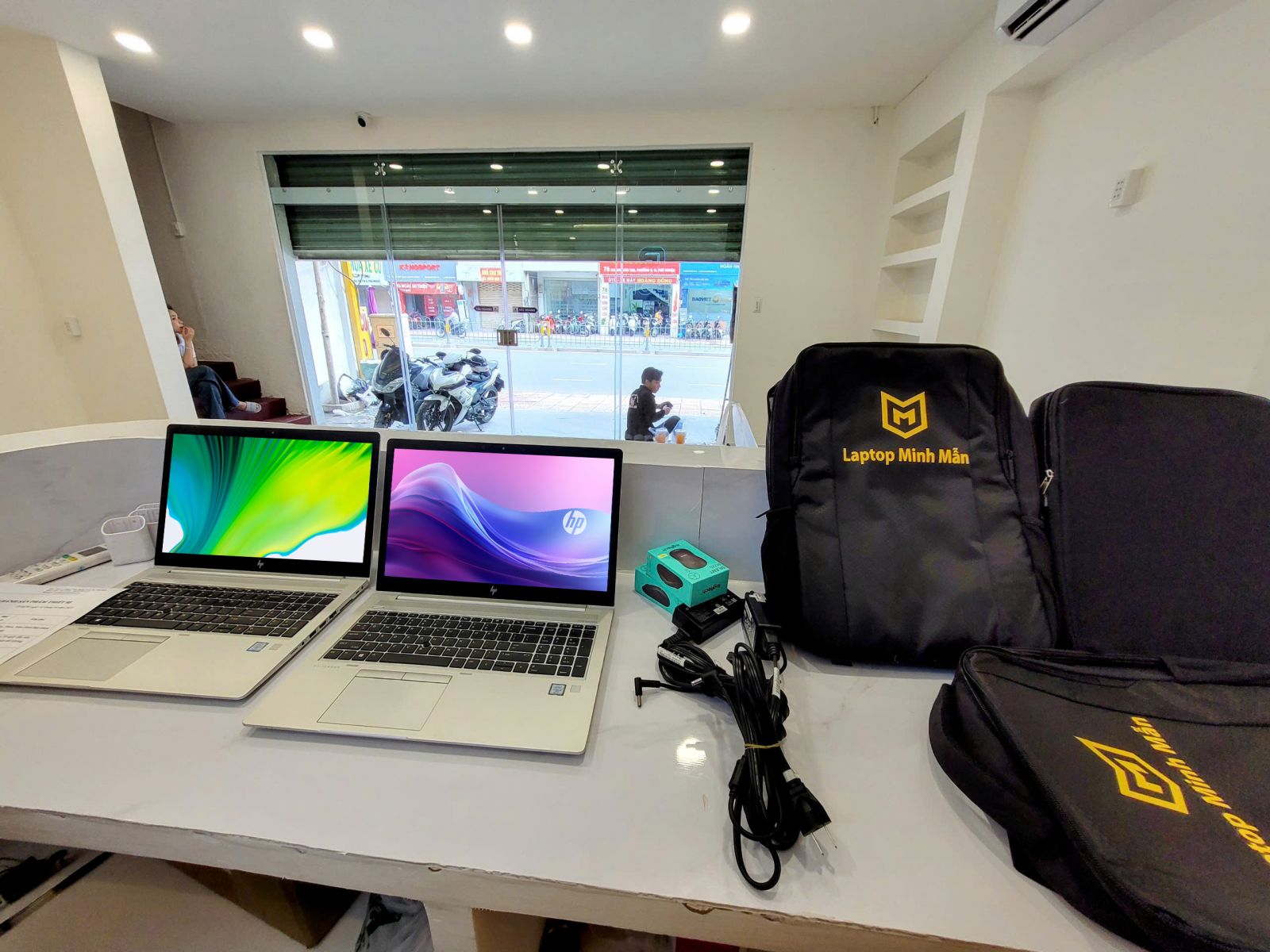 TOP 5 MẪU LAPTOP CHÍNH HÃNG ĐÁNG MUA NHẤT 2025