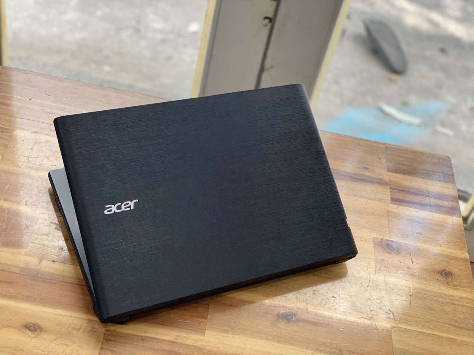 Hình ảnh Acer Travelmate P248 i5 Giá rẻ